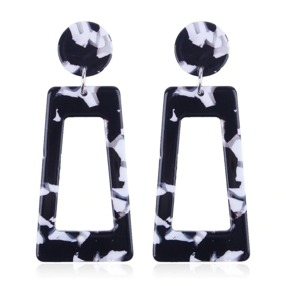 Weekend Warrior ATX Jewelry - Black and White Acetate Earrings